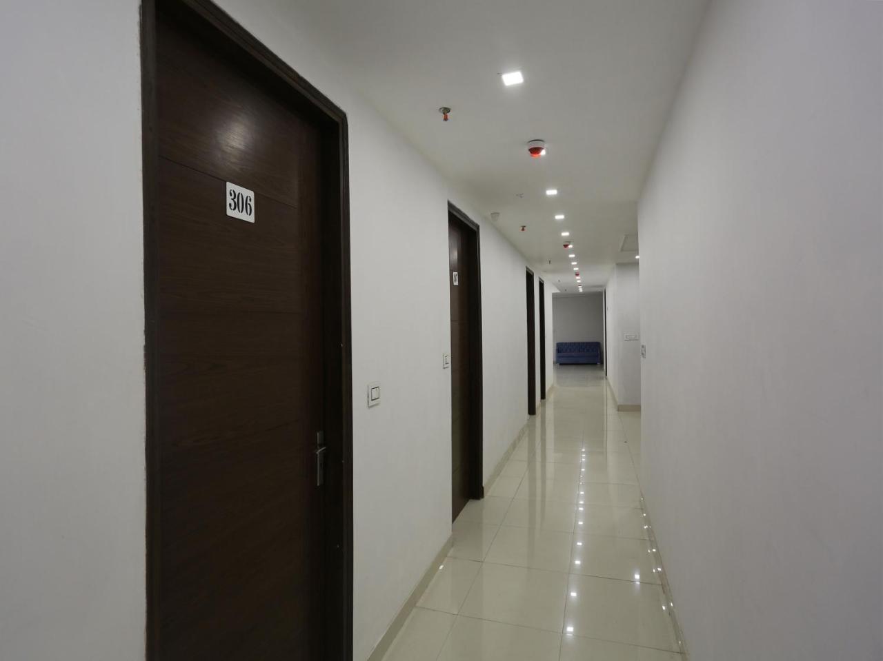 Amora Rooms Dwarka นิวเดลี ภายนอก รูปภาพ