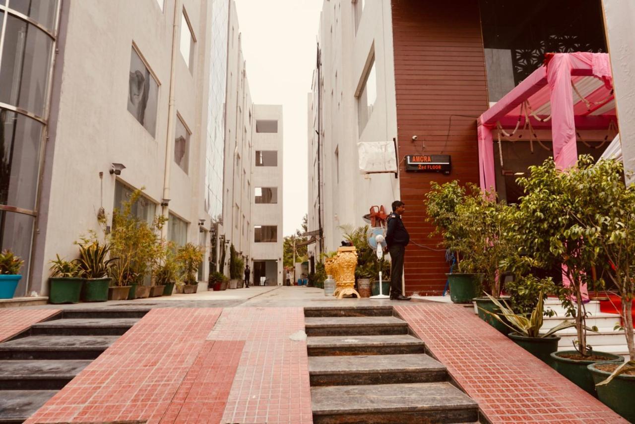 Amora Rooms Dwarka นิวเดลี ภายนอก รูปภาพ